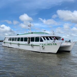 Procurando um Barco para viajar? Vai no Zarpar. Encontre um barco para www.zarpar.app Zarpar - Passagem barco A Zarpar é uma empresa nascida com o objetivo de desenvolver tecnologias que tornam o transporte na Amazônia mais eficiente, trazendo inovação aos processos e aplicando tecnologias nessa área. Portanto, queremos modificar a visão da sociedade e das empresas amazônicas sobre esse tipo de transporte. #zarpar #Passagemdelancha #barco #passagemdebarco #belem #terminalHidroviario #portos #appzarpar